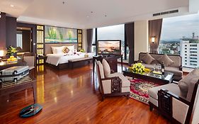 Thanh Lich Royal Boutique